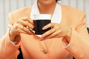 指輪を売りたいならおもいおがおすすめ